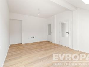 Prodej bytu 2+kk, Praha - Vinohrady, Jagellonská, 41 m2