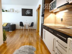 Prodej bytu 2+kk, Písek, Karla Boromejského, 52 m2