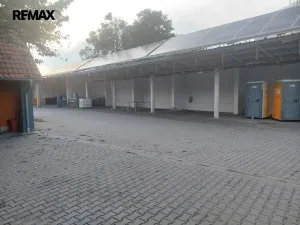 Pronájem skladu, Měnín, 1300 m2
