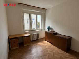 Pronájem bytu 2+kk, Kladno, Čermákova, 52 m2