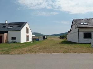 Prodej pozemku pro bydlení, Dolní Dunajovice, U Vodárny, 1600 m2