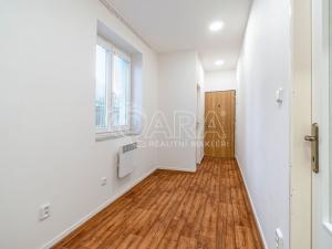 Prodej bytu 1+kk, Odolena Voda, Na Štěpnici, 30 m2