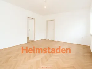 Pronájem bytu 2+1, Karviná - Nové Město, nám. Budovatelů, 55 m2