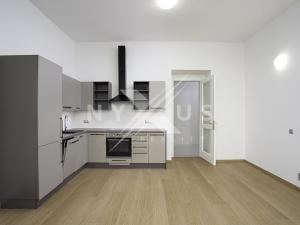 Pronájem bytu 3+kk, Praha - Vinohrady, Máchova, 76 m2