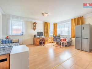 Prodej bytu 2+kk, Praha, Domanovická, 55 m2