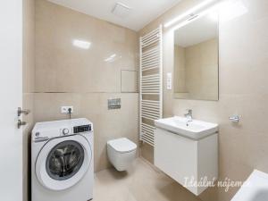 Pronájem bytu 2+kk, Praha - Chodov, Drahňovická, 58 m2