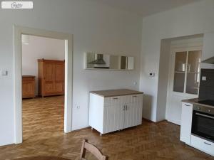 Pronájem bytu 3+kk, Praha - Žižkov, Škroupovo náměstí, 86 m2