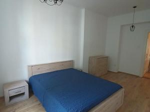 Pronájem bytu 3+kk, Praha - Žižkov, Škroupovo náměstí, 86 m2