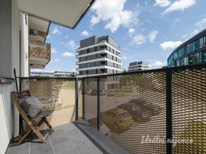Pronájem bytu 1+kk, Praha - Jinonice, Kačírkova, 31 m2