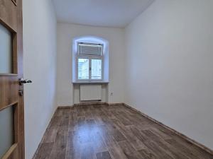 Pronájem bytu 3+kk, Benešov, Masarykovo náměstí, 87 m2