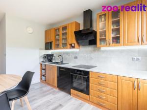 Prodej bytu 4+1, Chomutov, 17. listopadu, 91 m2