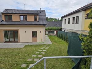 Prodej rodinného domu, Kladno, 431 m2