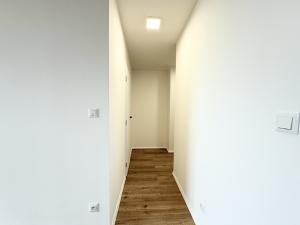 Prodej bytu 2+kk, Praha - Stodůlky, Běhounkova, 45 m2