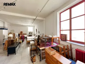 Prodej obchodního prostoru, Dobříš, Mírové náměstí, 503 m2