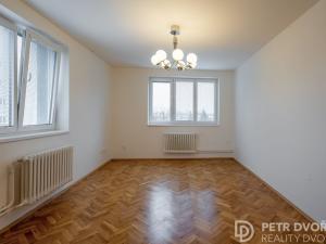 Pronájem bytu 2+1, Praha - Vinohrady, Nad Primaskou, 56 m2