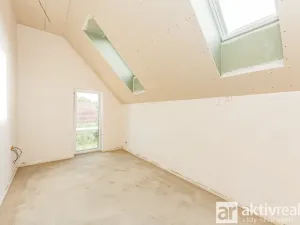Prodej rodinného domu, Lužec nad Vltavou, K Zahrádkám, 197 m2