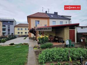 Prodej rodinného domu, Uherské Hradiště, 280 m2