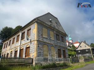 Pronájem rodinného domu, Horní Police, nám. Odboje, 190 m2