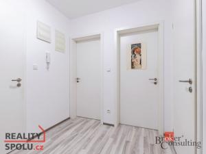 Prodej bytu 2+kk, Rajhrad, Masarykova, 51 m2