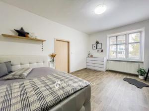 Prodej bytu 2+kk, Znojmo, Pražská, 48 m2