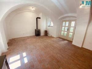 Pronájem obchodního prostoru, Telč, náměstí Zachariáše z Hradce, 31 m2