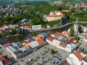 Prodej rodinného domu, Ledeč nad Sázavou, Husovo náměstí, 333 m2