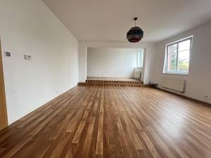 Prodej bytu 2+kk, Benešov, Dukelská, 68 m2