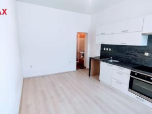 Pronájem bytu 1+kk, Šumperk, Žerotínova, 36 m2