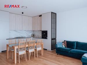 Pronájem bytu 3+kk, Praha - Smíchov, Podbělohorská, 86 m2