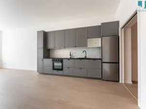 Pronájem bytu 2+kk, Třebíč, Karlovo nám., 60 m2