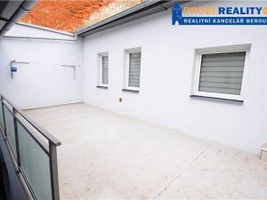 Pronájem bytu 1+kk, Beroun, Plzeňská, 34 m2