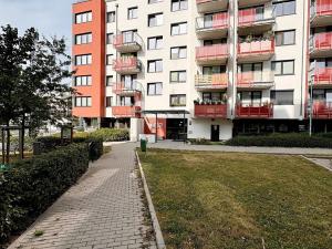 Pronájem bytu 3+kk, Praha - Dolní Měcholupy, Kardausova, 98 m2