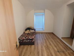 Pronájem bytu 2+kk, Uničov, Litovelská, 40 m2