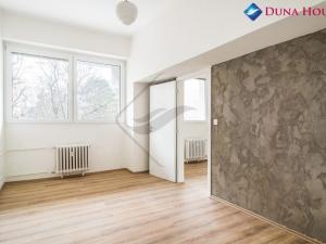 Prodej bytu 2+kk, Kladno - Kročehlavy, náměstí Sítná, 45 m2