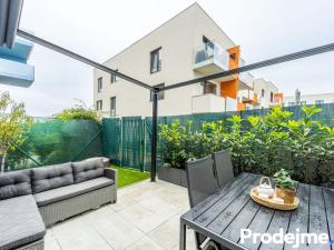 Prodej bytu 2+kk, Praha - Dolní Počernice, Černodolská, 59 m2