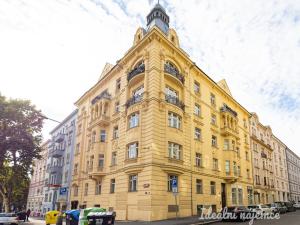 Pronájem bytu 1+kk, Praha - Vršovice, Orelská, 27 m2