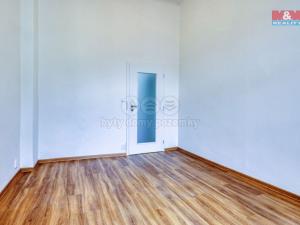 Pronájem bytu 3+kk, Karlovy Vary, Dr. Engla, 64 m2