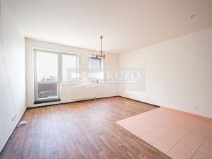 Prodej bytu 1+kk, Praha - Horní Měcholupy, Boloňská, 31 m2