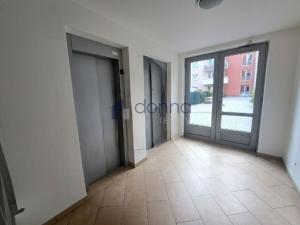 Pronájem bytu 2+kk, Praha - Záběhlice, Velenovského, 44 m2