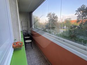 Prodej bytu 3+1, Praha - Prosek, Prosecká, 60 m2