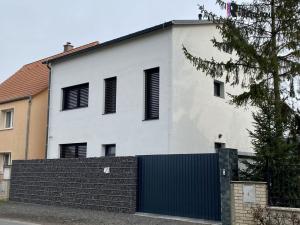 Pronájem bytu 1+kk, Žatec, Lounská, 33 m2