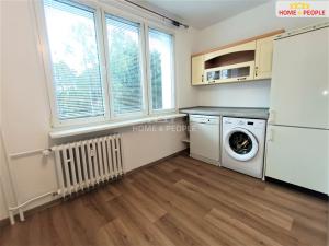 Pronájem bytu 2+1, Karlovy Vary - Drahovice, Gagarinova, 67 m2