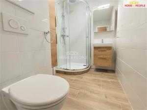 Pronájem bytu 2+1, Karlovy Vary - Drahovice, Gagarinova, 67 m2