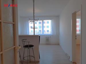 Pronájem bytu 2+kk, Praha - Hlubočepy, Werichova, 41 m2