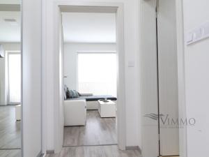 Pronájem bytu 1+kk, České Budějovice - České Budějovice 2, Volejbalistů, 35 m2