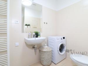 Pronájem bytu 1+kk, České Budějovice - České Budějovice 2, Volejbalistů, 35 m2
