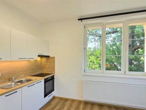 Pronájem bytu 2+kk, Beroun - Beroun-Město, Na Parkáně, 37 m2