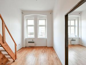 Pronájem bytu 3+kk, Praha - Žižkov, Lupáčova, 47 m2