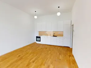 Pronájem bytu 1+kk, Pelhřimov, Tylova, 40 m2