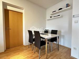 Pronájem bytu 2+kk, Hustopeče, U Větrolamu, 70 m2